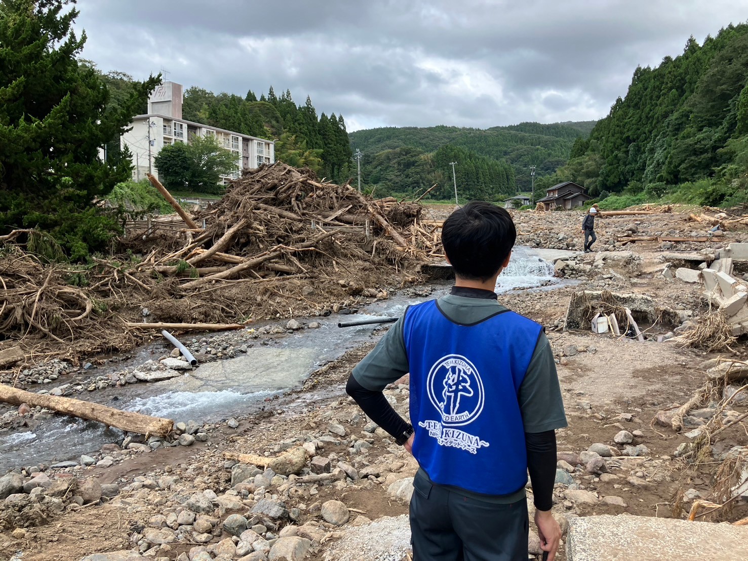 能登半島豪雨 ユナイテッドアース　ボランティア